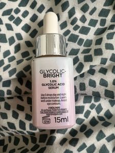 New L&#39;Oreal Glycolic Bright Serum