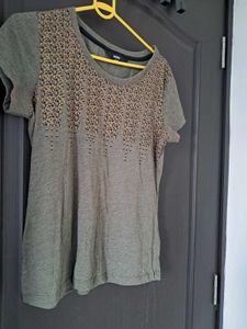Max: Green Printed Tshirt