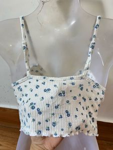Cute Floral Top ❤️🫶🏻