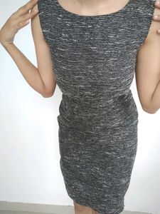 Party Wear Black Mid Silver Glitter Dress..Bust -3