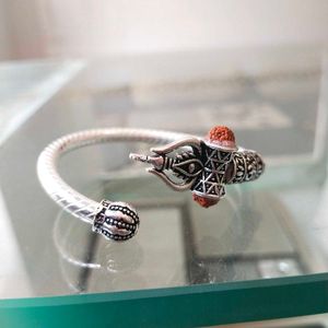 Pure Silver Oxidised Trishul Rudraksha Open Kada