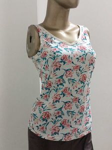 😍 Dreamy Flowery Slip Top 😍