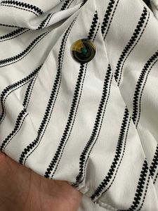 Striped V-neck Crop Top