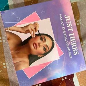 Just Herbs Makeup Essentials Glam Box