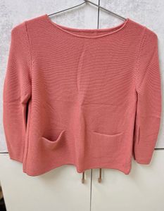 Coral Knit Pullover
