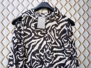 New With Tag Korean Shoulder Cut Zigzag Shirt