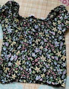 New MAX Floral Print Top