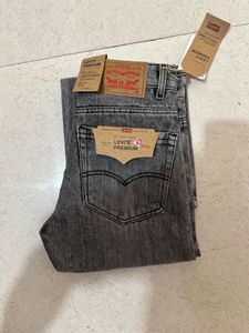 28,32 Standard Sizes jeans