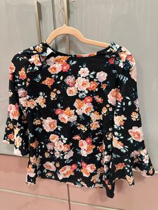 Harpa Top Size Medium