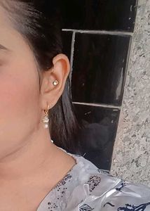 Dangling Pearl Earrings