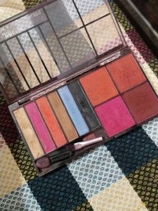 Eyeshadow Palette 💖