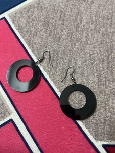 2 Set Of  Earring