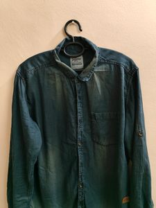 Roadster Denim Jeans Shirt. New Condition. L Size