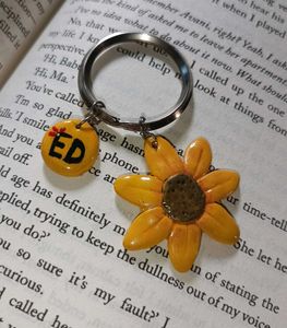 Cute Sunflower Keychain 🌻