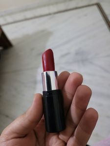NYBae 🔥❗️Free❗️Ruby Red Shade 💄 😍 ✨️