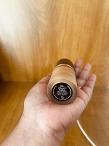 Too faced born This Way Foundation: Praline Shade
