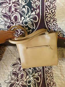 Office Bag Comfortable Size For Lunch Box And Dair