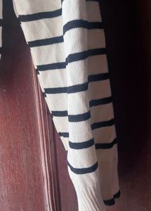 Collared Stripe Crop Top