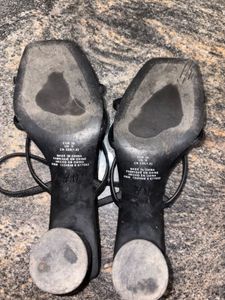 🔻H&amp;M block heels 👠