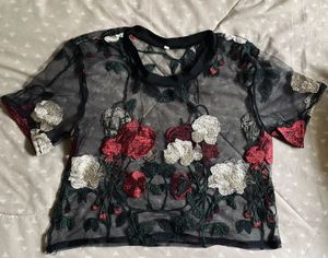 Floral Embroidered Mesh Top🖤