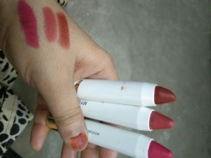 Myglamm Perfect curves Lip Crayon