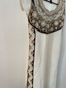Off White Kurti With Machine Embroidery | XS | Sli