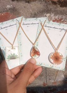 Handmade Resin Flower Necklaces