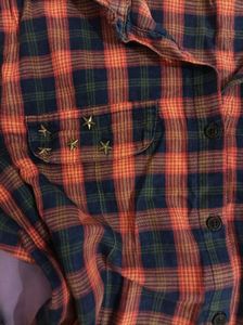 2000s Plaid Frayed Hem Shirt