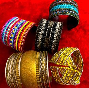 Aldo Set Of 5 Adjustable Designer Hand Cuffs