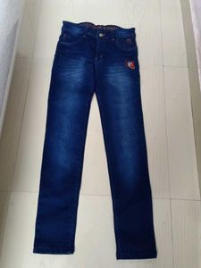 NEW BOYS BLUE COLOUR JEANS WITHOUT WEAR ONCE