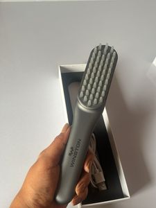 Winston LED Hair Therapy Comb