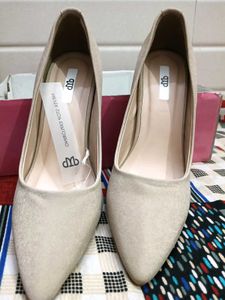 Mid-Height Suede Pointed-Toe Stiletto