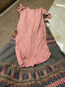 Embroidered Pink &amp; Grey Kurti Set