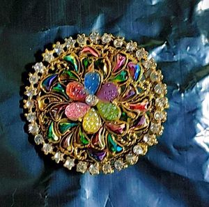 Vintage Rhinestone Brooch Set