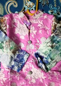 FRONT SLIT CUT KURTA (Floral Pattern)