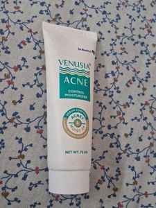 Venusia Acne Control Moisturizer