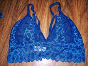 Clovia Fancy Set
