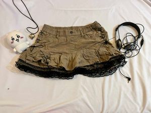 y2k mini skirt