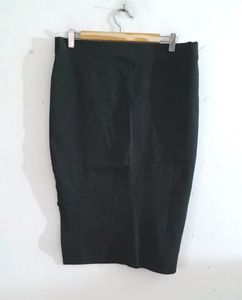 M&amp;S Collection Black Plain Pencil Skirt (Women&#39;s)