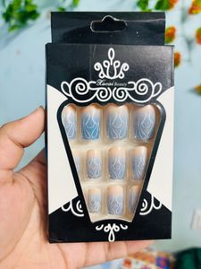 Press-On Nails - Blue Ombre