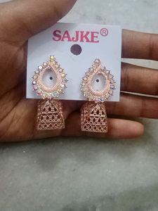 This Is Very Beautiful Eearing