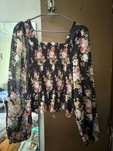 Full Sleeve Floral Fluffy Top