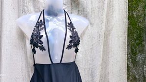 Black Floral BODYSUIT
