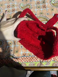 Crochet Bow Slingbag
