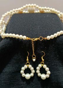 Pearl choker &amp; Earrings Set