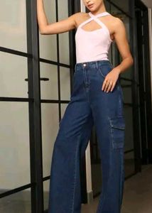 Cute Pink Halter Top with criss cross pattern 🩷