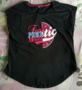 Max Women Wear Tshirt
