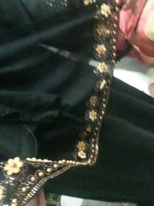 Elegant Black Embroidered Kurta