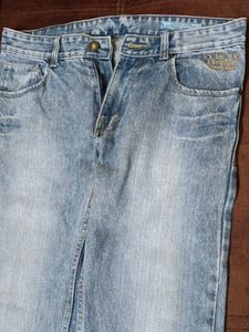 Light Wash Denim Jeans