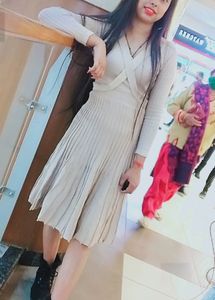 GOLDEN SHIMMER WINTER DRESS